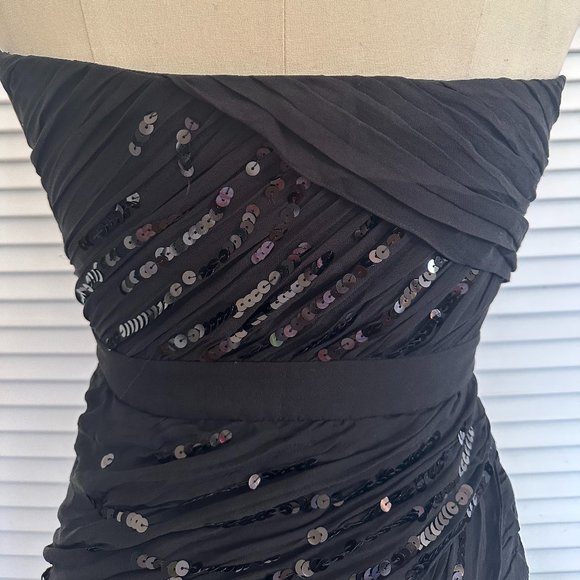 DIANE VON FURSTENBERG BLACK SILK STRAPLESS PARTY DRESS WITH SEQUINS. SIZE 4 - Picture 6 of 15